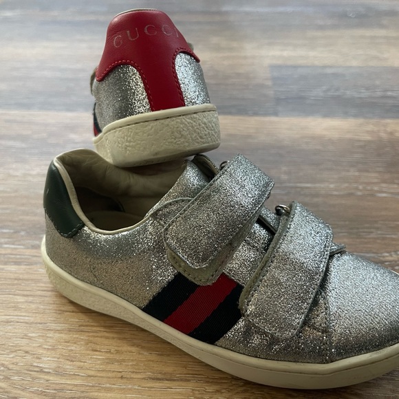 Toddler GUCCI Velcro shoes! Size 10.5 (27) - Picture 6 of 8